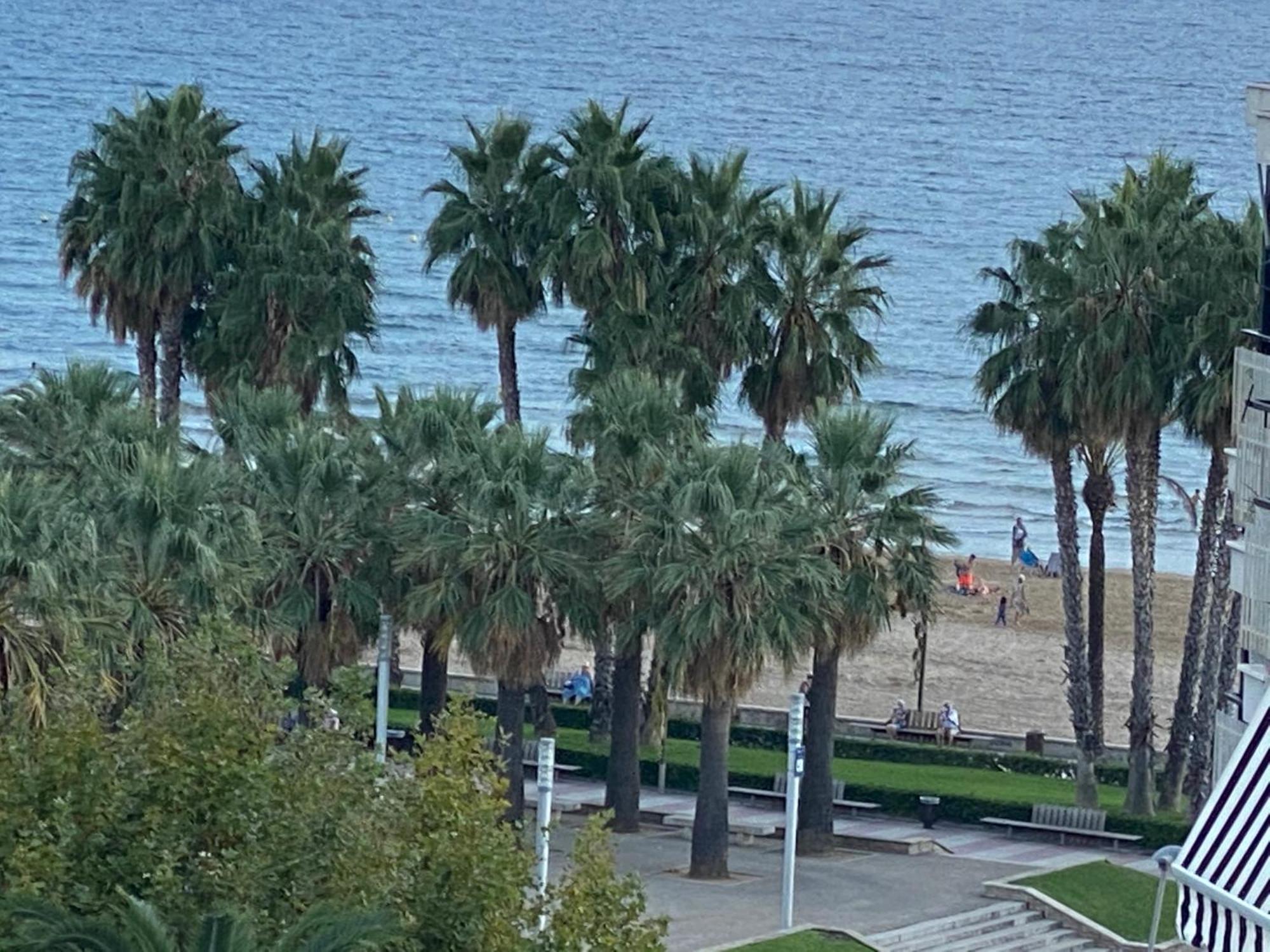 Salou : Spacieux Appartement 100 M2 Vue Sur Mer Exterior photo